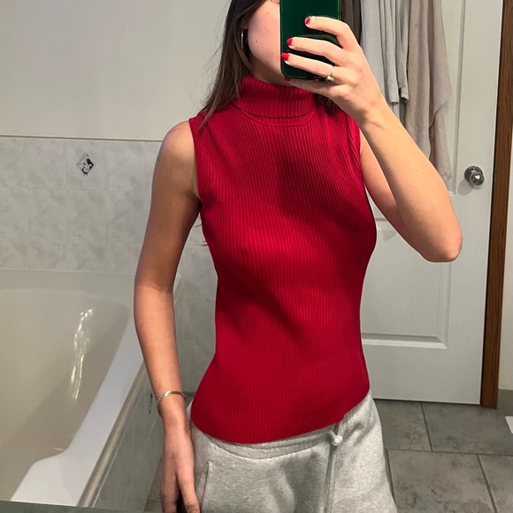 Vintage Red Turtleneck Sleeveless Top - Picture 1 of 5